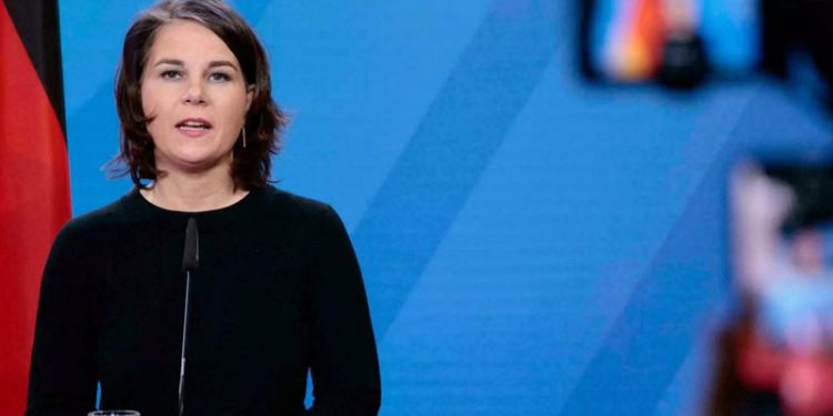 Almanya Dışişleri Bakanı Baerbock: Rusya, Soğuk Savaş dönemi taleplerinde bulunuyor