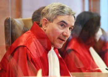 Almanya'da yüksek mahkemeden siyasilere hakarette 'kırmızı çizgi'