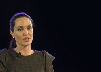 Angelina Jolie: Umarım dünyanın her yerinde özgürce düşünen insanlar, Afganistanlı kadınların unutulmamasını sağlamaya yardımcı olur