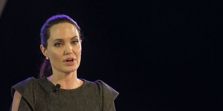 Angelina Jolie: Umarım dünyanın her yerinde özgürce düşünen insanlar, Afganistanlı kadınların unutulmamasını sağlamaya yardımcı olur