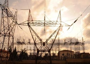 Ankara’da elektrik zirvesi: Bakanlık dağıtım şirketleriyle görüşecek