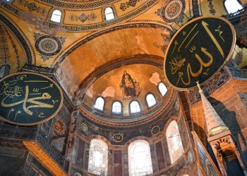 Anlamak zor ve karmaşık bir olaydır