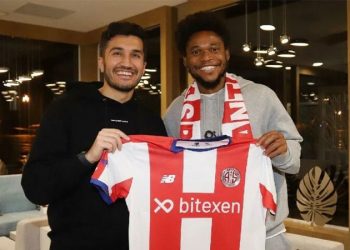 Antalyaspor Luiz Adriano'yu kadrosuna kattı