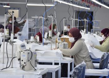 Araştırma: İnsanların elinde tek şans olsa salgını değil ekonomiyi düzeltmek istiyor