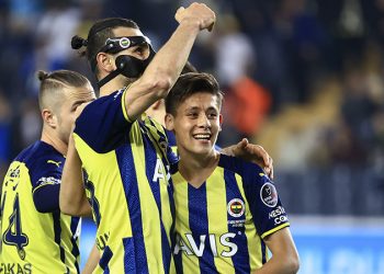Arda Güler'den Serdar Dursun'a: Sen mi vuracaksın abi?