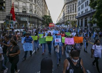 Arjantin'de IMF protestosu: Binlerce kişi sokaklara döküldü