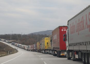 Artan maliyetler kamyon şoförlerini vurdu; 'Türkiye'nin dört bir yanında kamyoncular kontak kapatmak zorunda kalacak'