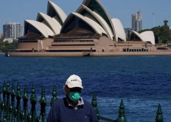 Avustralya yaklaşık iki yıl sonra ilk kez kapılarını açıyor