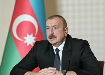 Azerbaycan Cumhurbaşkanı Aliyev: Rusya'yı yaptırımlarla yenemezsiniz