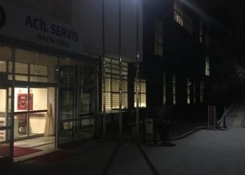 Açık su kuyusuna düşen iki çocuk hastaneye kaldırıldı