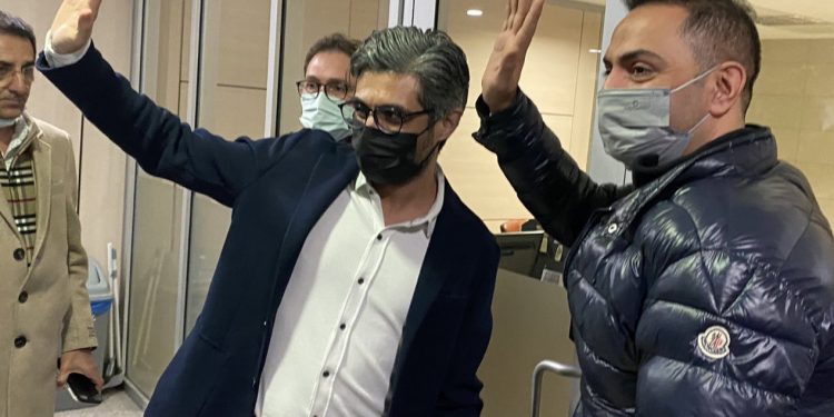 Ağırel ve Pehlivan cezaevine giriyor: ‘Susmayın, korkmayın ve alışmayın’