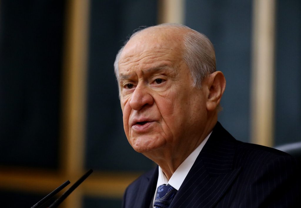 Bahçeli, İmamoğlu’nu istifaya çağırdı: Dileğimiz affını istemesi