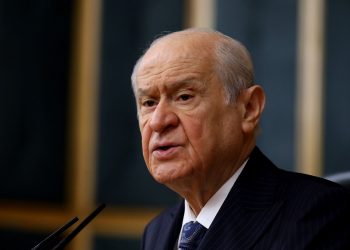 Bahçeli, İmamoğlu’nu istifaya çağırdı: Dileğimiz affını istemesi