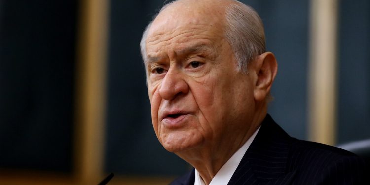 Bahçeli, İmamoğlu’nu istifaya çağırdı: Dileğimiz affını istemesi