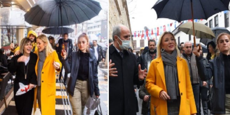 Bakan Ersoy’un eşinin kadın polise şemsiye tutturup çantasını taşıtmasına tepki yağdı
