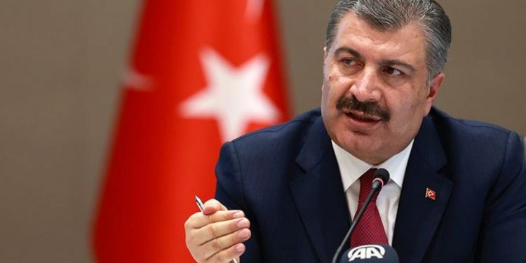 Bakan Koca: 65 yaş üstü için Molnupiravir ilacı kullanılacak