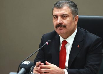 Bakan Koca, Covid-19 tedavisinde yeni yöntemi açıkladı