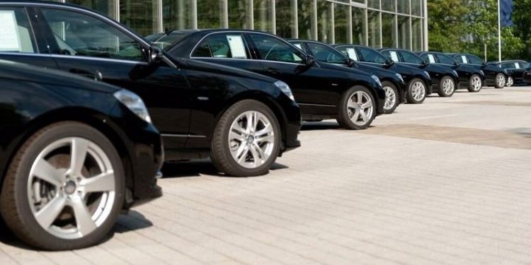 Bakanlık 'tasarruf genelgesini' deldi: 80 milyonluk araç yetmedi, yeni araçlar kiraladı