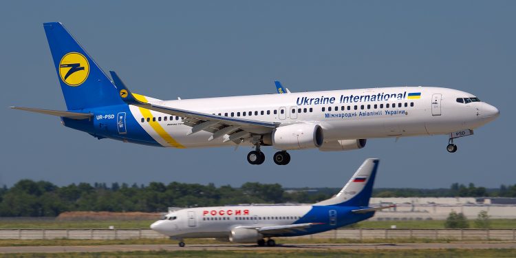 Batılı sigorta şirketleri Ukrayna hava sahasını koruma kapsamından çıkarıyor