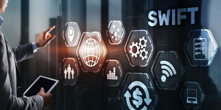 Batılı ülkeler, bazı Rus bankalarını SWIFT sisteminden çıkarıyor