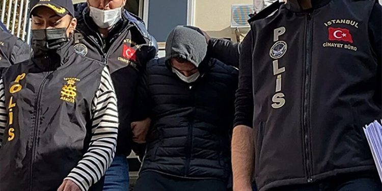 Başak Cengiz cinayetinin bilirkişi raporu: Samuray kılıçlı saldırganla göz göze gelmiş