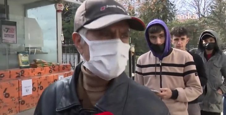 Başkentte ucuz yağ kuyruğu: 35 yaşında kuyruktaydım, 85 yaşına geldim hâlâ kuyruktayım