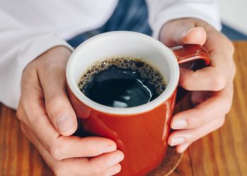 Beş yüz bin kişinin katıldığı ve 10 yıl süren kahve araştırması: ‘Düzenli kahve ömrü uzatıyor’