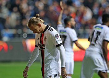 Beşiktaş sonunu getiremiyor;  20 puanı maç sonlarında kaybetti