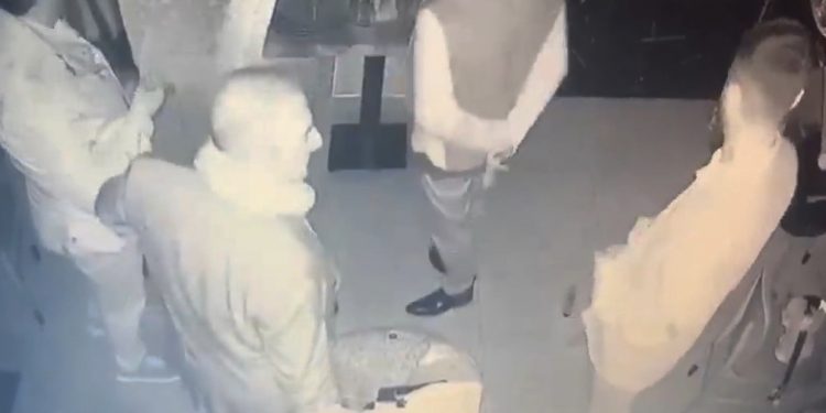 Bir çantadan para çalarken görüntüsü çıkan Metin Özkan ‘montaj’ dedi