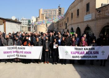Birçok merkezde 15 Şubat protestosu: İmralı kapıları açılsın
