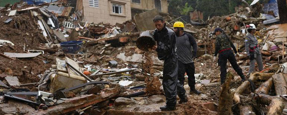 Brezilya'da sel ve toprak kaymalarında ölenlerin sayısı 150'yi geçti