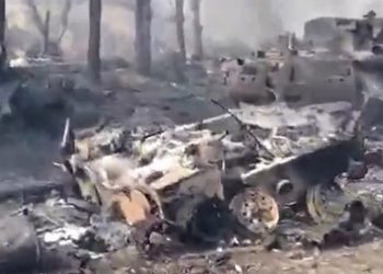 Bucha'da Rus konvoydaki tüm tank ve zırhlı araçlar kullanılamaz hale geldi