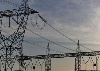 CHP'li Karabat: Dağıtım şirketleri kâr üstüne kâr ederken TEDAŞ niye zarar ediyor?