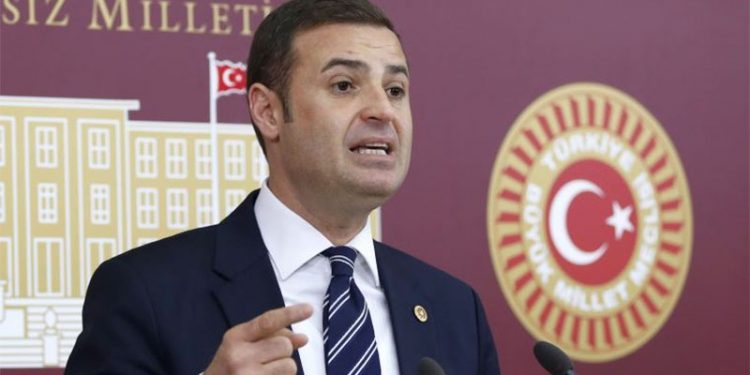 CHP’li Akın'dan Bakan Dönmez'e: Asıl provokasyon yüzde 127 oranında zam yapmak