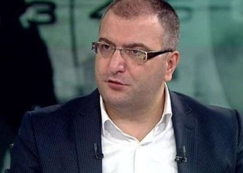 Cem Küçük: Hayat pahalılığı ve yüksek enflasyon sorunları gitti mi, sorun kalmıyor