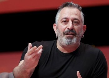 Cem Yılmaz: Hayat pahalılığından yakınmayan biri, ya hırsızdır ya deli