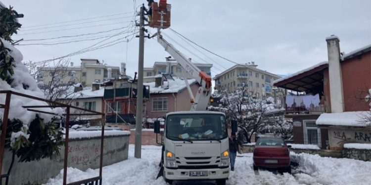 Cengiz ve Kolin, Isparta'da 'arızaya müdahale' işini kendilerine ait şirkete ihale etti