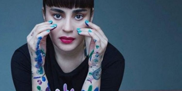 Ceylan Ertem bir 'hayranı' tarafından 5 yıldır taciz ve takip edildiğini açıkladı