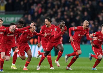 Chelsea'yi penaltılarda 11-10 deviren Liverpool, Lig Kupası şampiyonu!