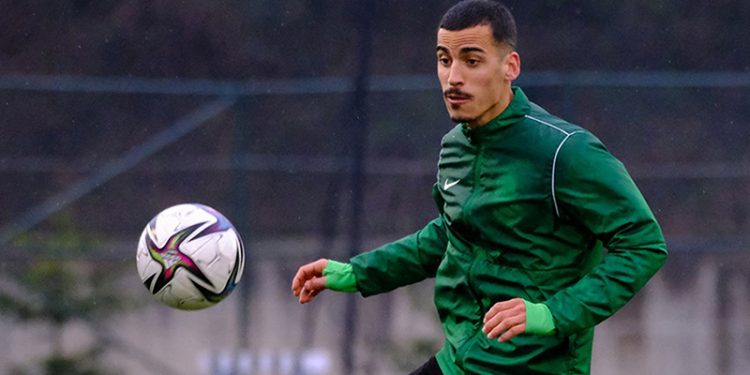 Chiquinho, Süper Lig'e transfer olduktan sonra topla ilk buluşmasında Fenerbahçe'ye gol attı