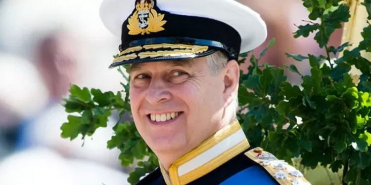 Cinsel saldırı davasında uzlaşmaya giden Prens Andrew, milyonlarca sterlini nereden bulacak?