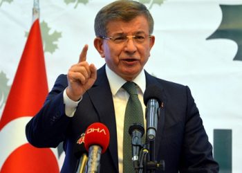 Davutoğlu: Akılsız bir adam mıyım bunları talep edecek?