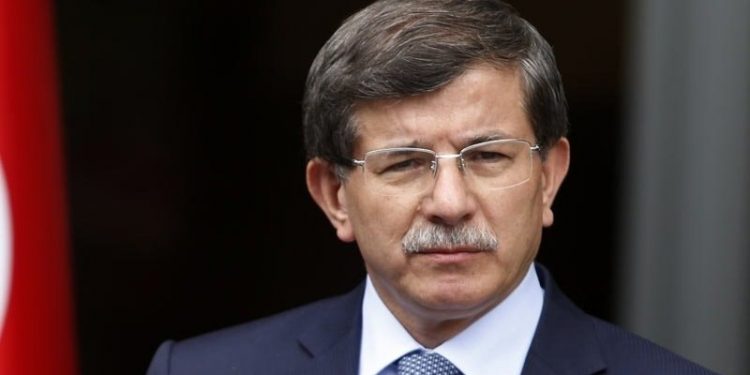 Davutoğlu: Bahçeli'nin dilinin terbiye edilmesi gerekir