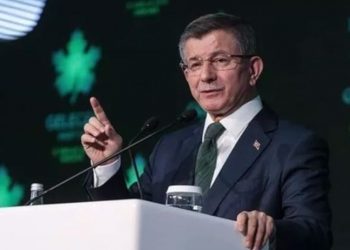 Davutoğlu: Karşımızda da bir altılı masa var