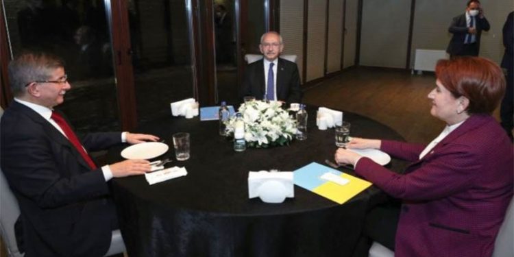 Davutoğlu: Millet İttifakı’nın ismini değiştirmeyi konuşuyoruz