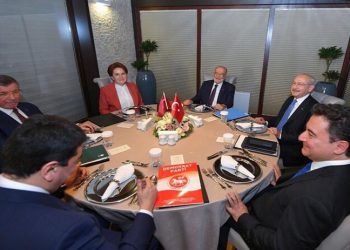 Davutoğlu'nun zirvede önerdiği 'koalisyon protokolü'ne sıcak bakılmadı