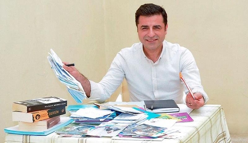 Demirtaş: HDP'yi kapatmanın siyasi sonuçlarını iyi hesap etmelerini tavsiye ederim