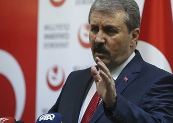 Destici: Bu haliyle siyasi partiler ve seçim kanununa oy vermem