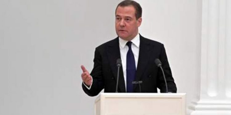 Dimirti Medvedev: Batı ile diplomatik ilişkilere ihtiyacımız yok