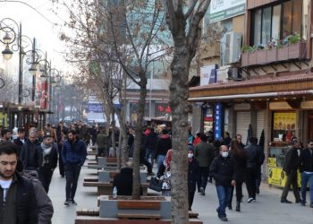 Diyarbakırlılar: Kürdün dili niye yasak?
